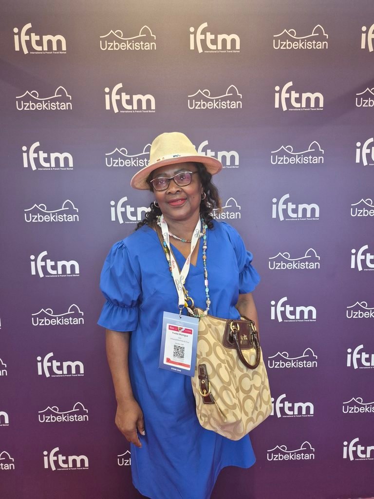 Cameroon and Fécamp : From Cameroon to Fécamp, Yvette Mamgue and Jovanovic Ondobo were received by Fécamp Mayor David Roussel to join forces in promoting the cultural richness of both Cameroon and Fécamp. - 14