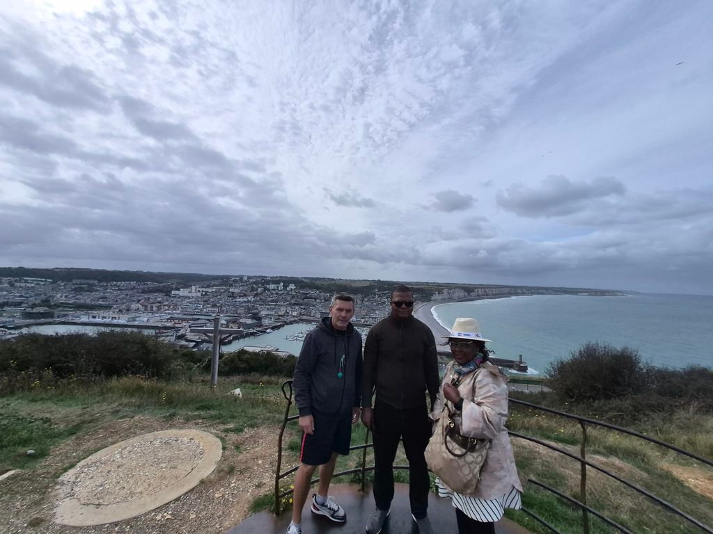 Cameroon and Fécamp : From Cameroon to Fécamp, Yvette Mamgue and Jovanovic Ondobo were received by Fécamp Mayor David Roussel to join forces in promoting the cultural richness of both Cameroon and Fécamp. - 32