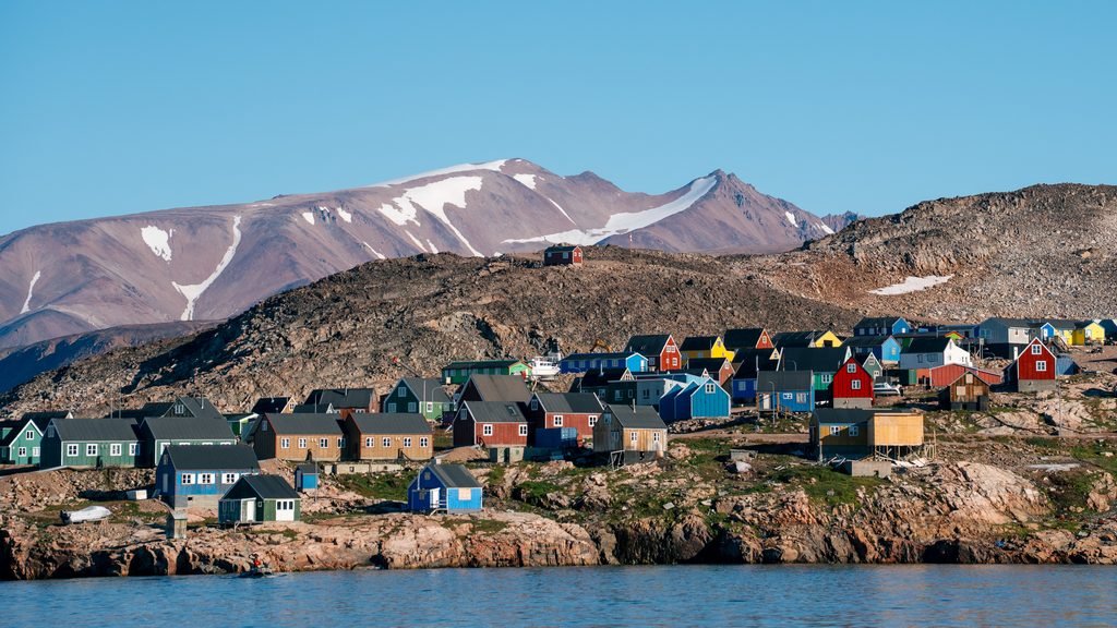 Norway : From the Poles to the Galápagos, how HX Expeditions balances high-end adventure with scientific urgency. - 6