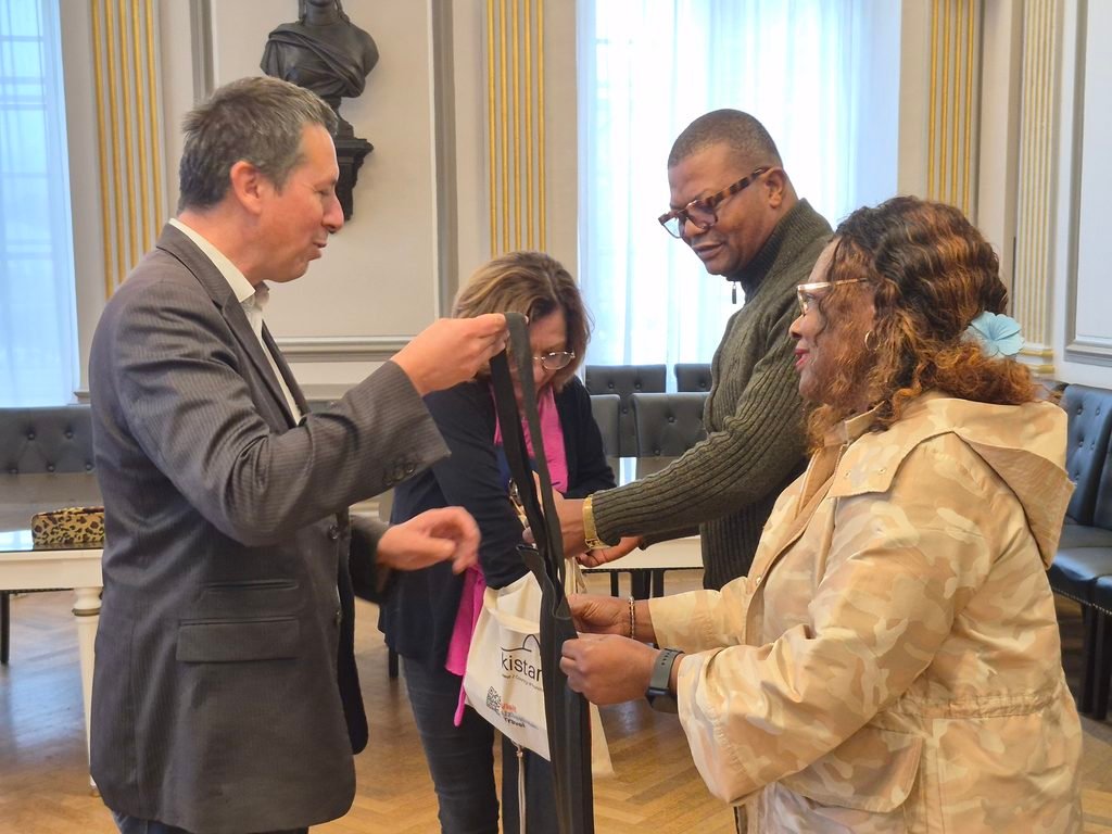 Cameroon : The development of a partnership with the Secretary General of the Municipality of Mengueme has led to a major project with the Mayor of Fécamp’s agreement in principle and paves the way for collaboration with the MJC, supported by the UBT agency. - 16